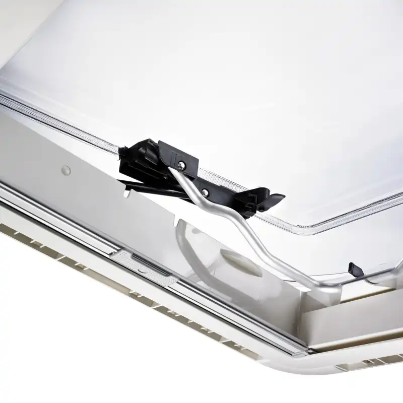 grand-lanterneau-dometic-heki2-96x655cm-avec-ventilation-force